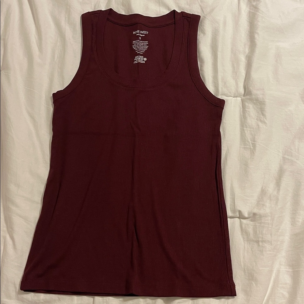 Tank top scoop neck